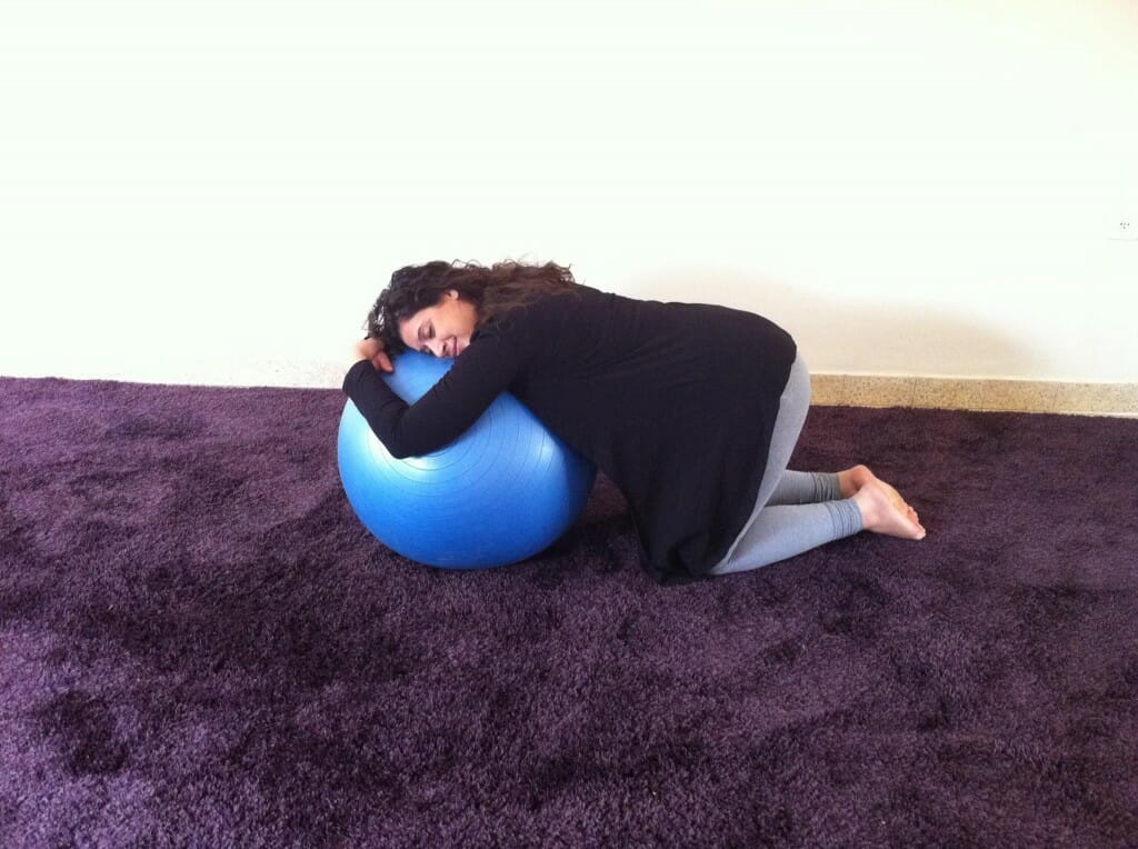 יוגה היריון עם שירלי מן רמת גן גבעתיים